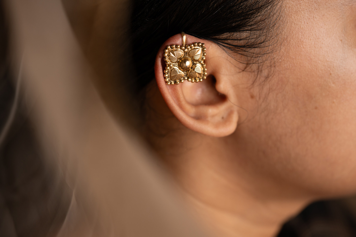 Chatura Earcuffs