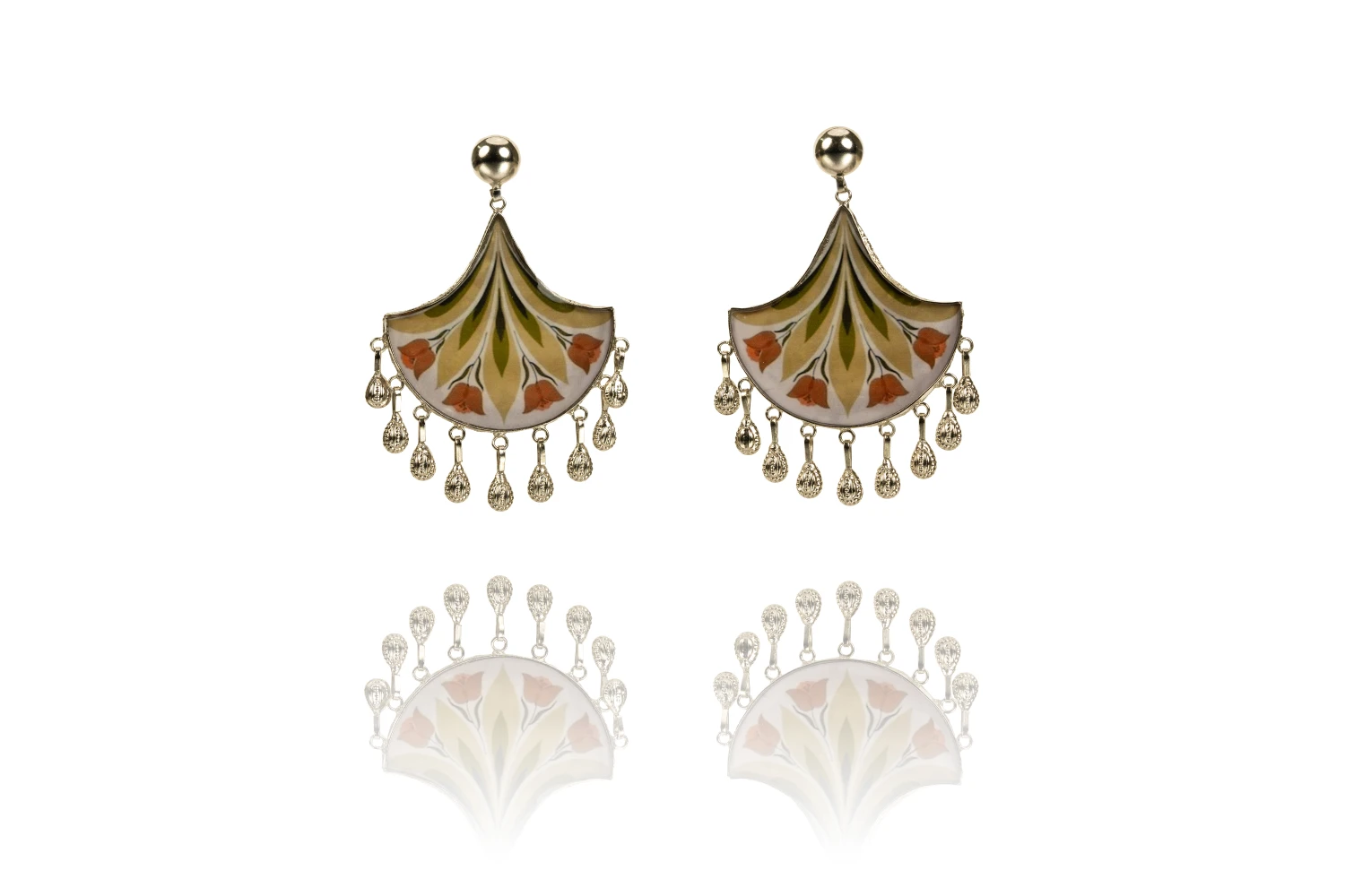 Pushpo Earring
